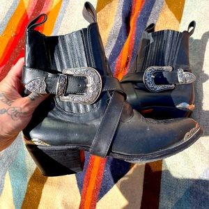 Wandering Coyote Black Magic High Ankle Boot size 9